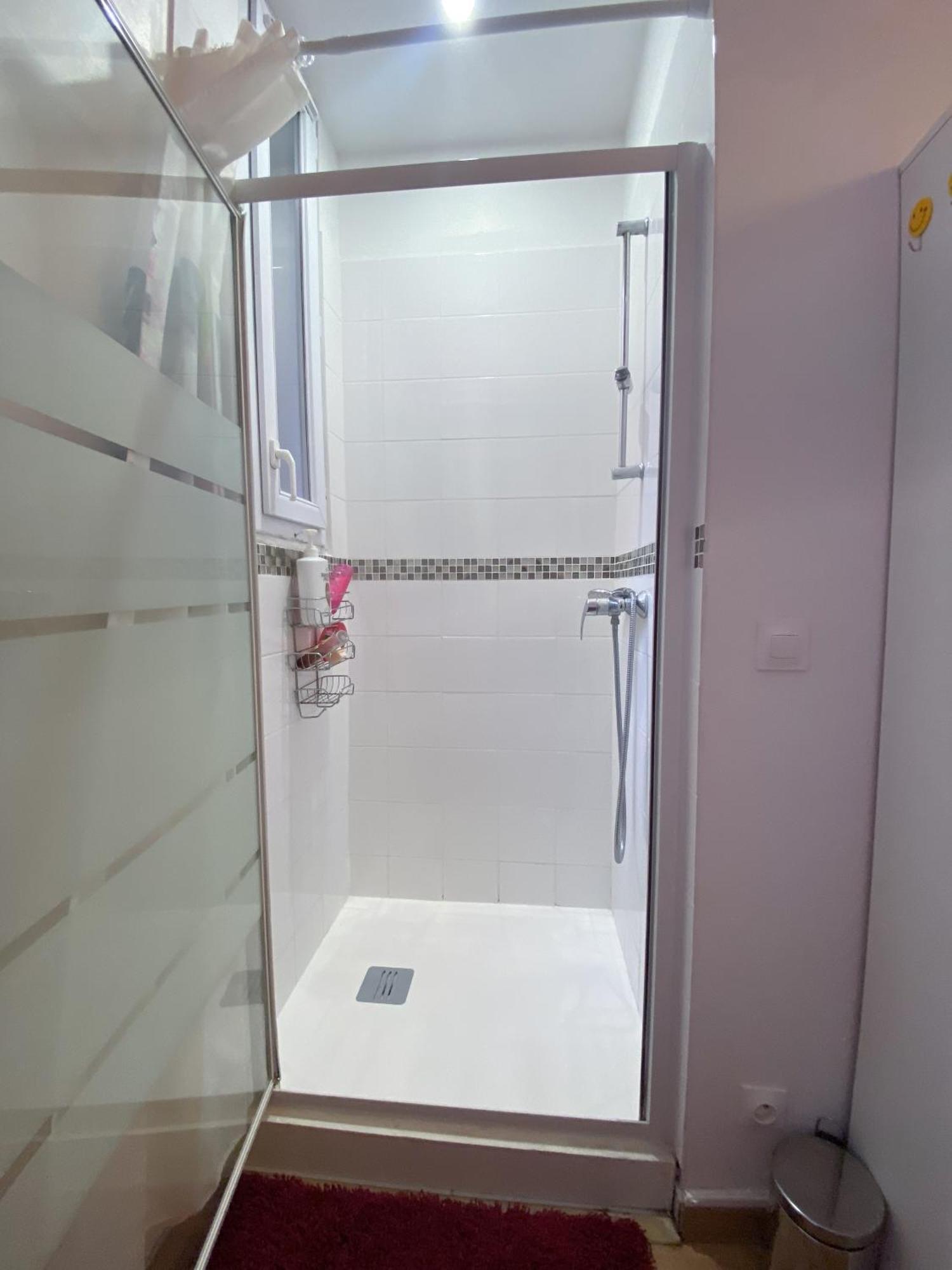 Nice Apartment Ideal To Visit Paris كليشي المظهر الخارجي الصورة