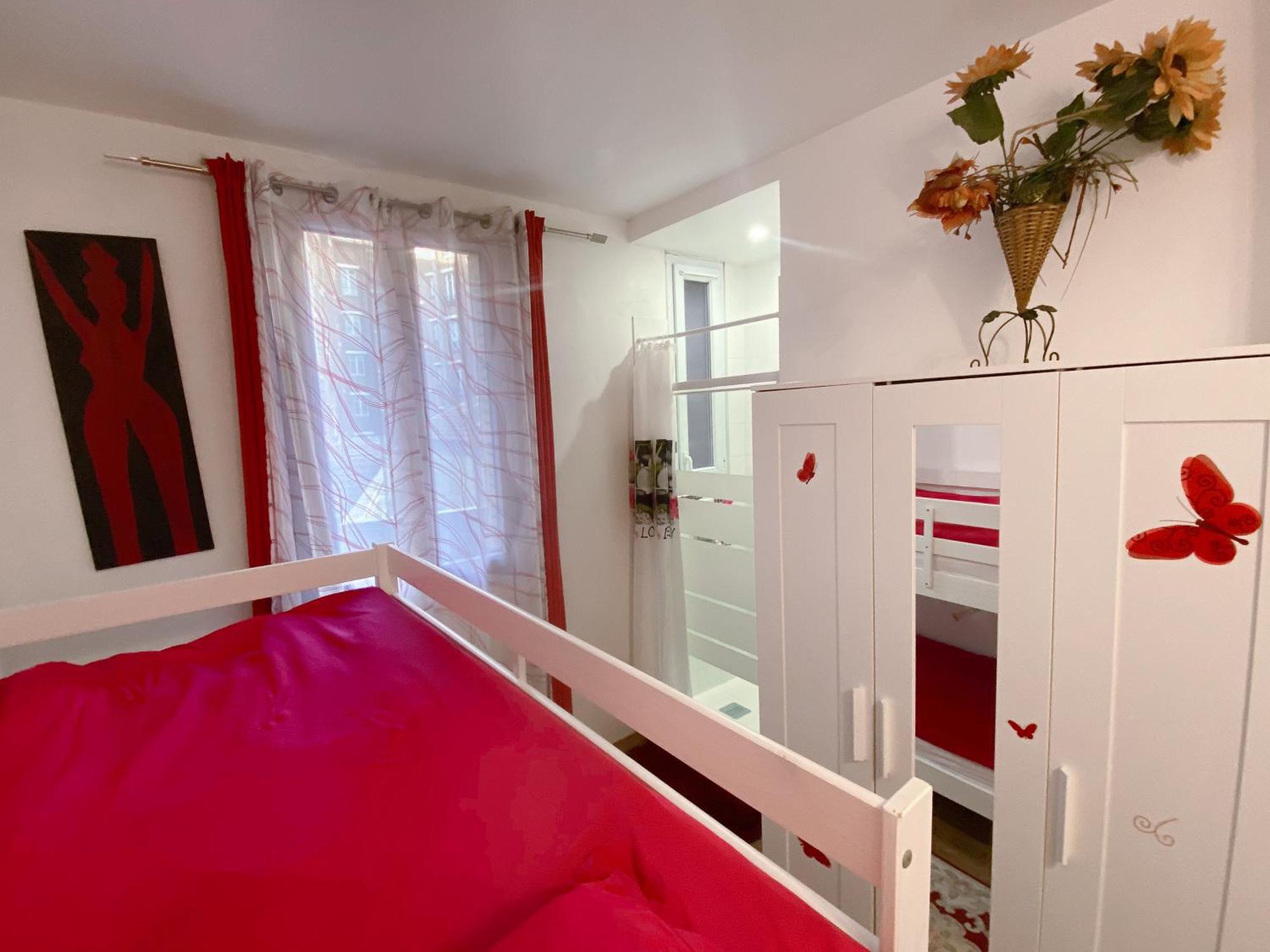Nice Apartment Ideal To Visit Paris كليشي المظهر الخارجي الصورة